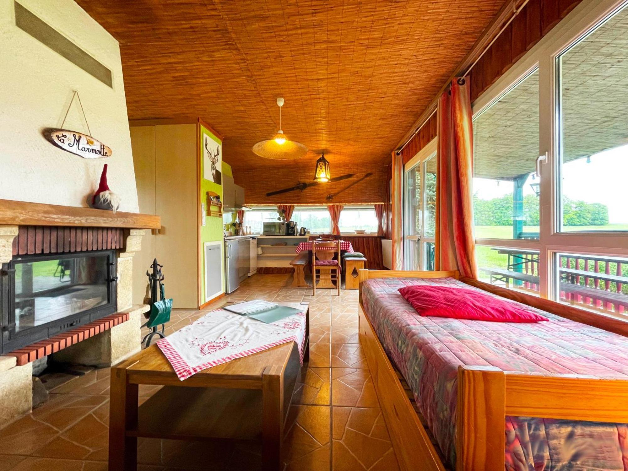 Chalets Des Trois Hetres Plombières-les-Bains Kültér fotó